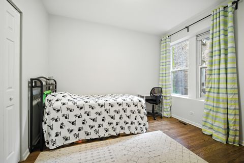 Tiny photo for 2455 W Leland Avenue #1, Chicago, IL 60625 (MLS # 12487525)