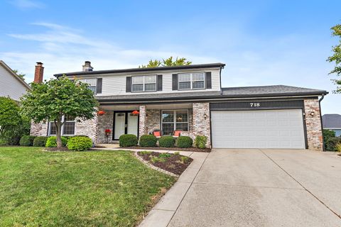 Tiny photo for 718 N Point Drive, Schaumburg, IL 60193 (MLS # 12468256)