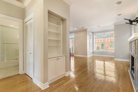 Tiny photo for 2705 N MILDRED Avenue #3A, Chicago, IL 60614 (MLS # 12780635)