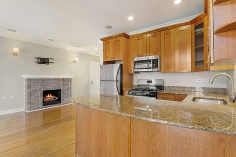Tiny photo for 2705 N MILDRED Avenue #3A, Chicago, IL 60614 (MLS # 12780635)