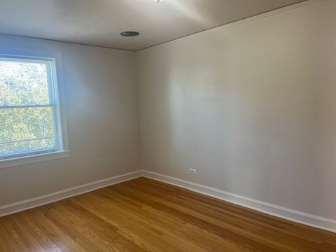 Tiny photo for 5860 N MELVINA Avenue, Chicago, IL 60646 (MLS # 12495357)