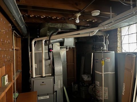 Tiny photo for 5860 N MELVINA Avenue, Chicago, IL 60646 (MLS # 12495357)