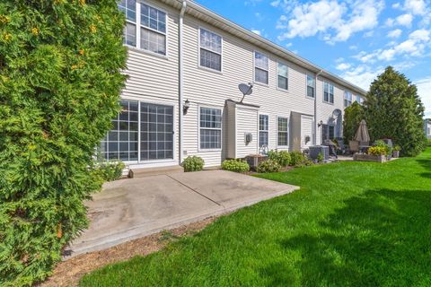 Tiny photo for 1103 Lily Field Lane, Bolingbrook, IL 60440 (MLS # 12456843)