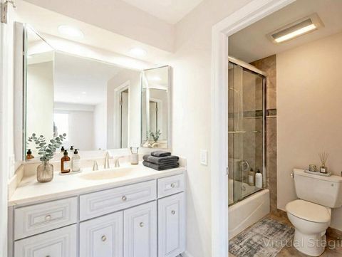 Tiny photo for 222 Main Street #504, Evanston, IL 60202 (MLS # 12576315)