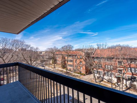Tiny photo for 222 Main Street #504, Evanston, IL 60202 (MLS # 12576315)