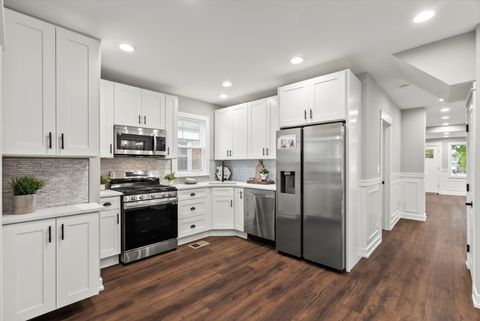 Tiny photo for 3734 Lombard Avenue, Berwyn, IL 60402 (MLS # 12480528)