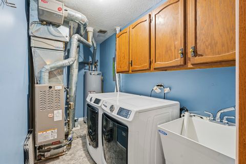 Tiny photo for 472 Elizabeth Drive #17-A-R, Wood Dale, IL 60191 (MLS # 12638674)