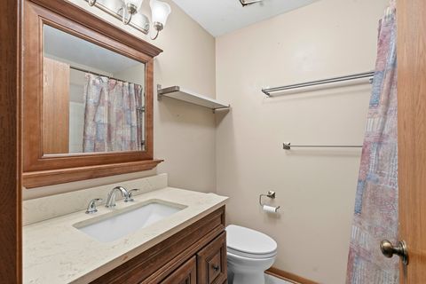 Tiny photo for 472 Elizabeth Drive #17-A-R, Wood Dale, IL 60191 (MLS # 12638674)