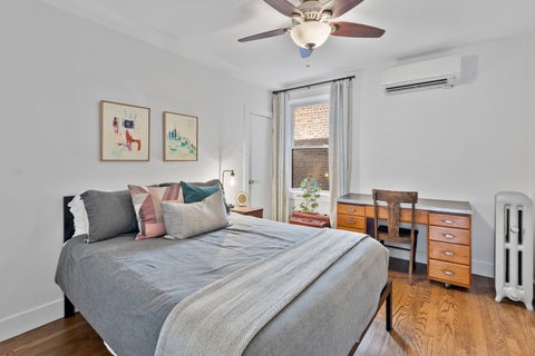 Tiny photo for 714 W BUENA Street #B, Chicago, IL 60613 (MLS # 12737196)