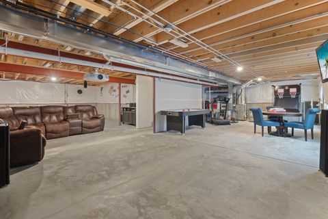 Tiny photo for 696 Kentshire Circle, Elgin, IL 60124 (MLS # 12536679)