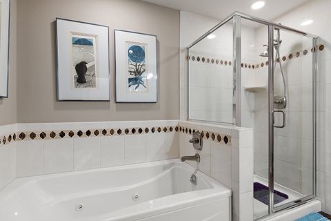 Tiny photo for 425 Benjamin Drive #403, Vernon Hills, IL 60061 (MLS # 12566057)