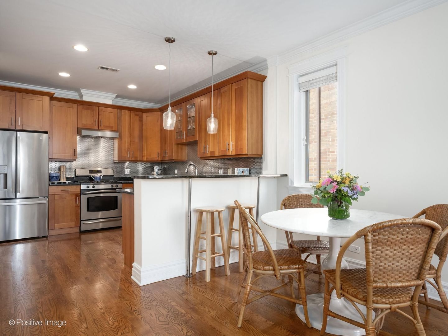 1037 W Monroe Street 3