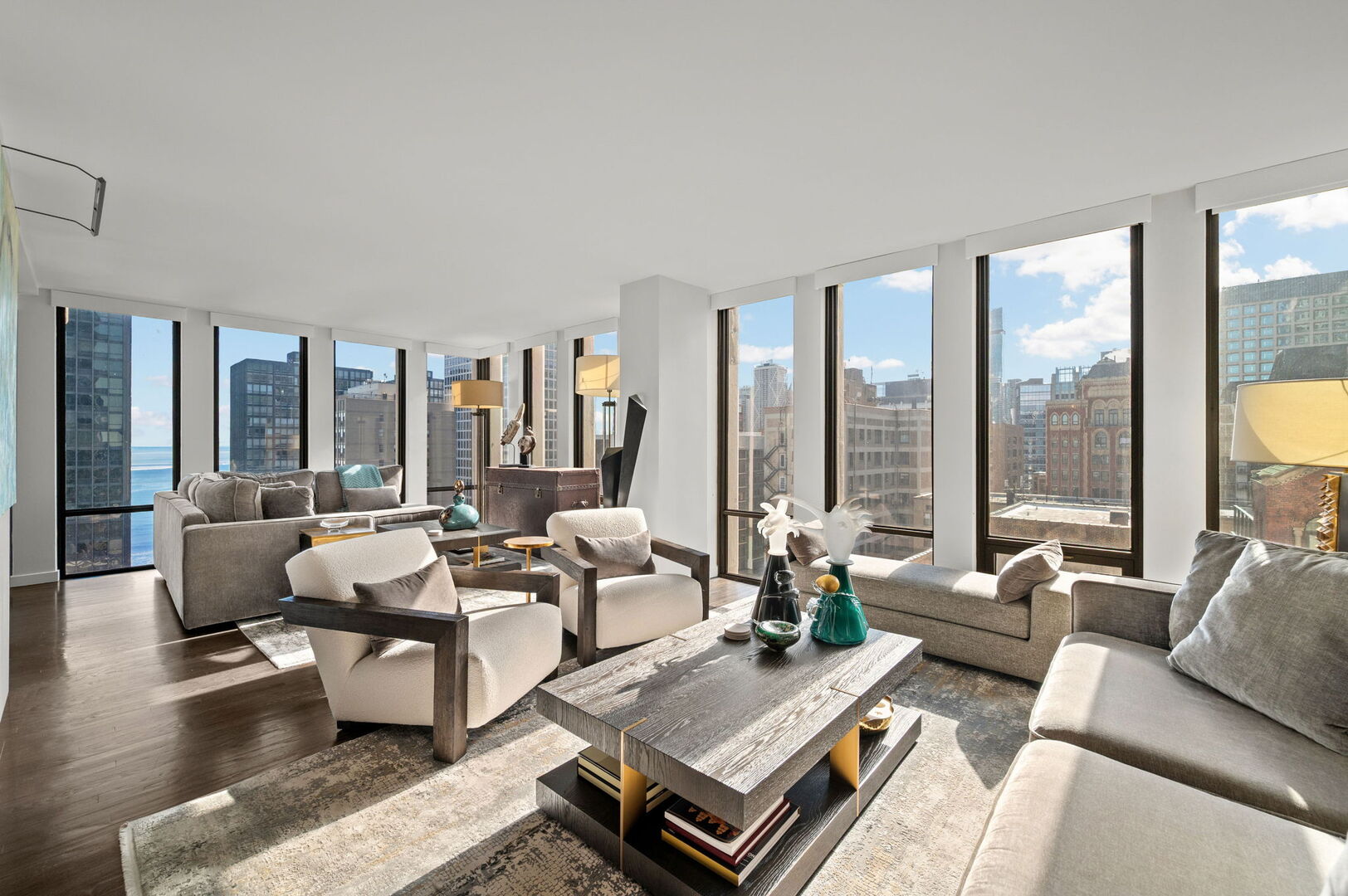 200 E Delaware Place 22D