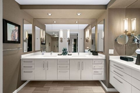 Tiny photo for 200 E Delaware Place #22D, Chicago, IL 60611 (MLS # 12558672)