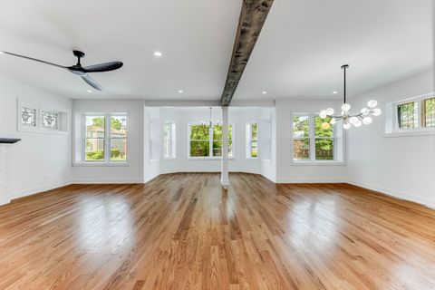 Tiny photo for 7427 S Oglesby Avenue, Chicago, IL 60649 (MLS # 12490702)