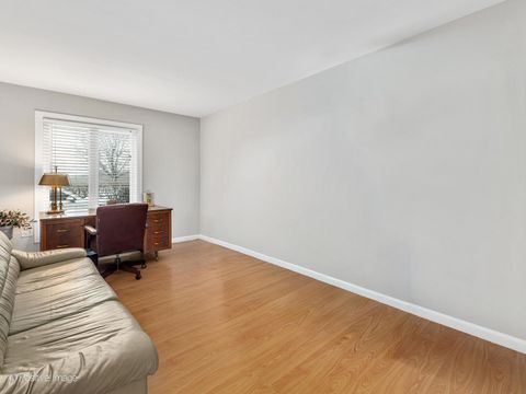 Tiny photo for 4129 Saratoga Avenue #106, Downers Grove, IL 60515 (MLS # 12541672)