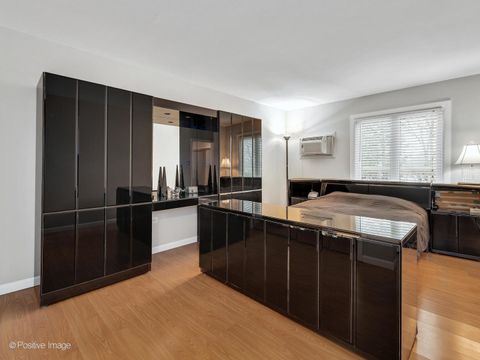 Tiny photo for 4129 Saratoga Avenue #106, Downers Grove, IL 60515 (MLS # 12541672)