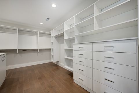 Tiny photo for 809 Lenox Road, Glenview, IL 60025 (MLS # 12554648)