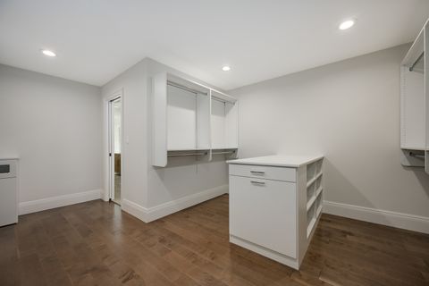 Tiny photo for 809 Lenox Road, Glenview, IL 60025 (MLS # 12554648)