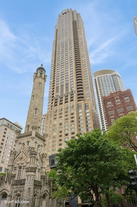 Photo of 800 N Michigan Avenue #2202, Chicago, IL 60611 (MLS # 12550118)