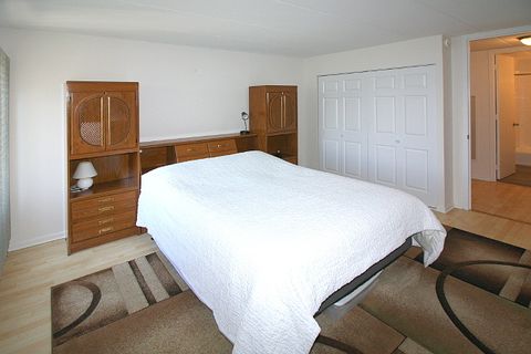 Tiny photo for 16 E Old Willow Road #412S, Prospect Heights, IL 60070 (MLS # 12447841)