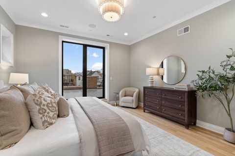 Tiny photo for 3036 N Sheffield Avenue #3, Chicago, IL 60657 (MLS # 12539866)