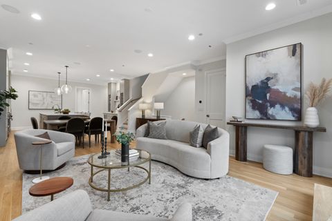 Tiny photo for 3036 N Sheffield Avenue #3, Chicago, IL 60657 (MLS # 12539866)