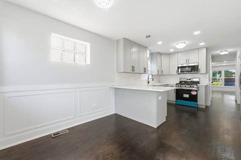 Tiny photo for 657 E 100th Place, Chicago, IL 60628 (MLS # 12710586)