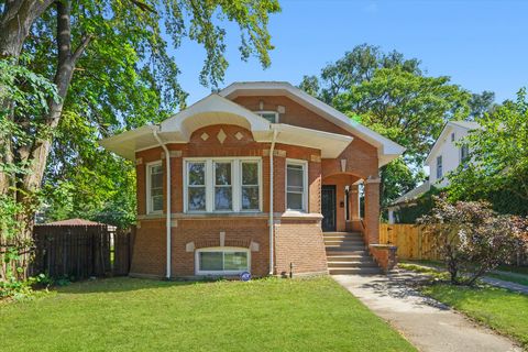 11127 S Wallace Street Chicago IL 60628