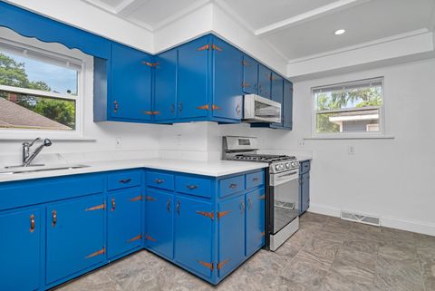Tiny photo for 1057 W Park Front Street, Joliet, IL 60436 (MLS # 12406271)