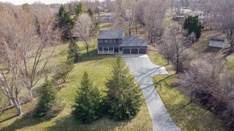 Photo of Batavia, IL 60510 (MLS # 12588075)