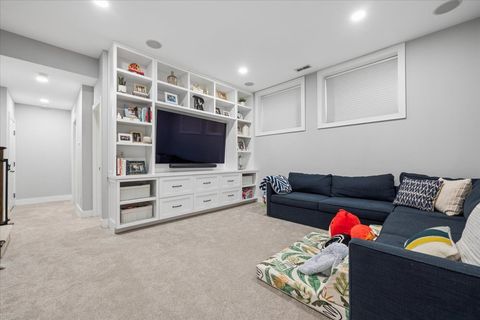 Tiny photo for 2257 W Belmont Avenue #1W, Chicago, IL 60618 (MLS # 12616489)