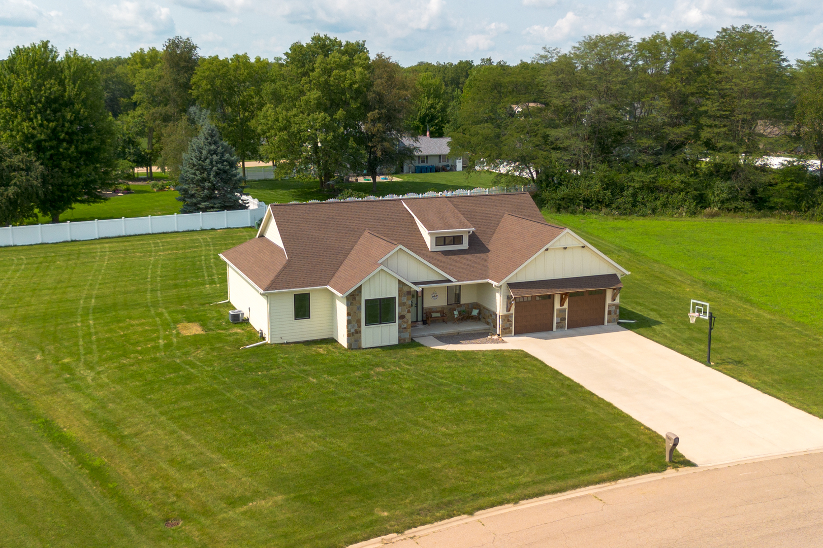 802 Ann Marie Drive