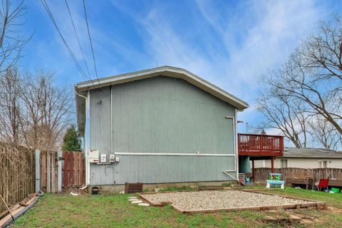Tiny photo for 1323 Cottonwood Lane, Crystal Lake, IL 60014 (MLS # 12625432)