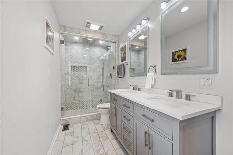 Tiny photo for 701 Thompson Boulevard, Buffalo Grove, IL 60089 (MLS # 12630269)