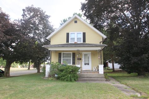 Tiny photo for 1304 Montague Street, Rockford, IL 61102 (MLS # 12715535)