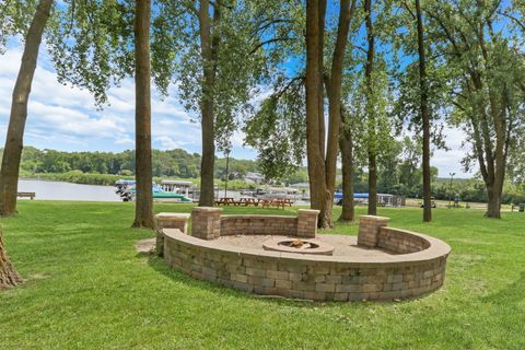 Tiny photo for 8215 Balsam Court, Fox Lake, IL 60020 (MLS # 12476375)