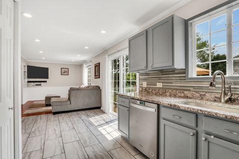 Tiny photo for 8215 Balsam Court, Fox Lake, IL 60020 (MLS # 12476375)