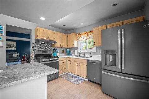 Tiny photo for 515 Dover Court, Roselle, IL 60172 (MLS # 12487573)