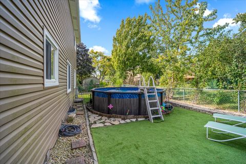 Tiny photo for 515 Dover Court, Roselle, IL 60172 (MLS # 12487573)