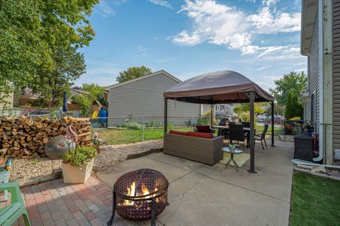 Tiny photo for 515 Dover Court, Roselle, IL 60172 (MLS # 12487573)