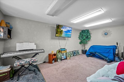 Tiny photo for 515 Dover Court, Roselle, IL 60172 (MLS # 12487573)