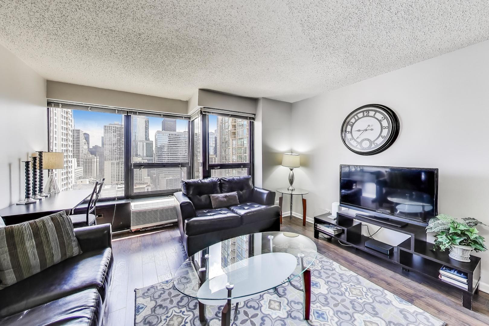 30 E Huron Street 2603