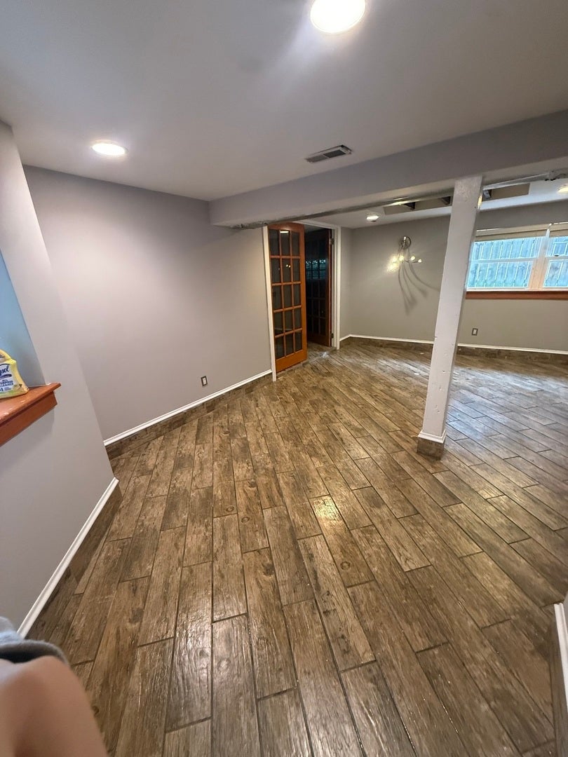 844 N Harding Avenue BASEMENT