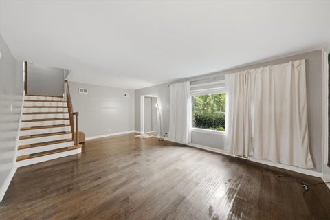 Tiny photo for 390 Bartram Road, Riverside, IL 60546 (MLS # 12751025)