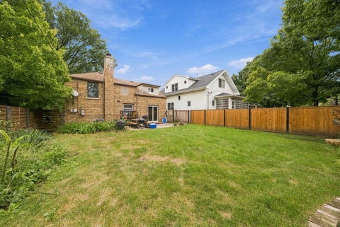 Tiny photo for 390 Bartram Road, Riverside, IL 60546 (MLS # 12751025)