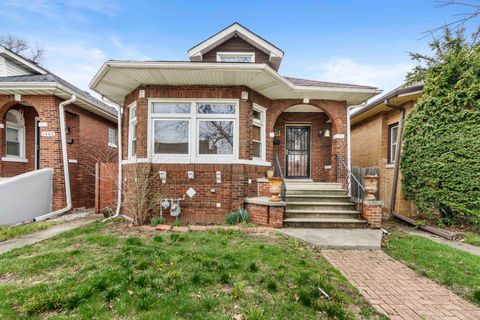 Photo of 1464 Shirley Drive, Calumet City, IL 60409 (MLS # 12569979)