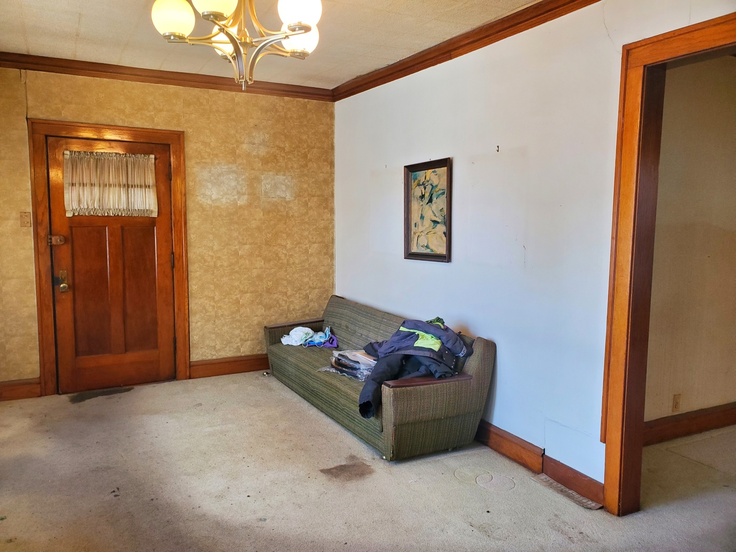 2442 N KEELER Avenue