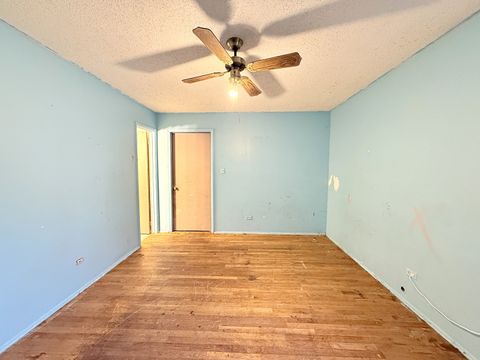 Tiny photo for 196 Green Court, Streamwood, IL 60107 (MLS # 12522177)