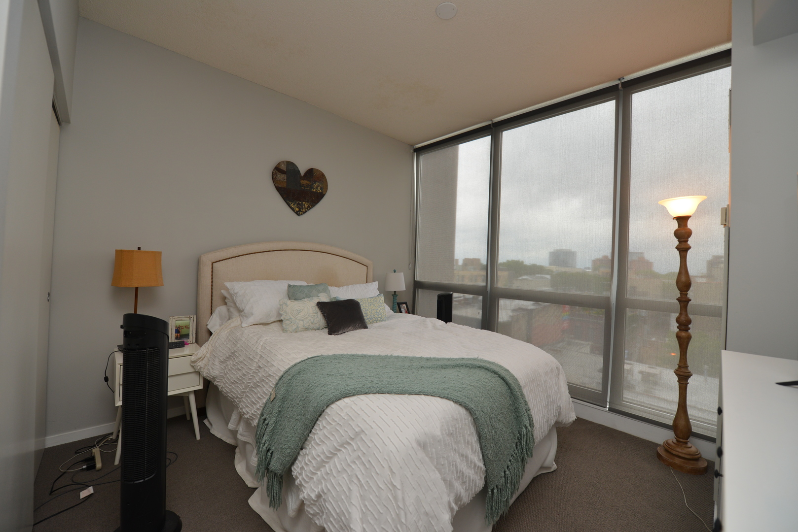 1546 N ORLEANS Street 603